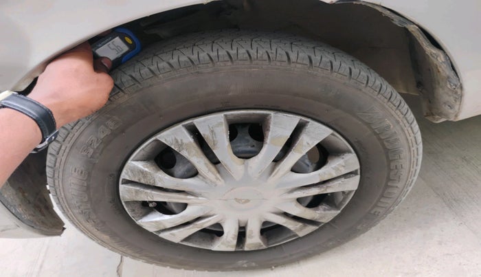 2014 Maruti Alto 800 LXI, Petrol, Manual, 44,722 km, tyre