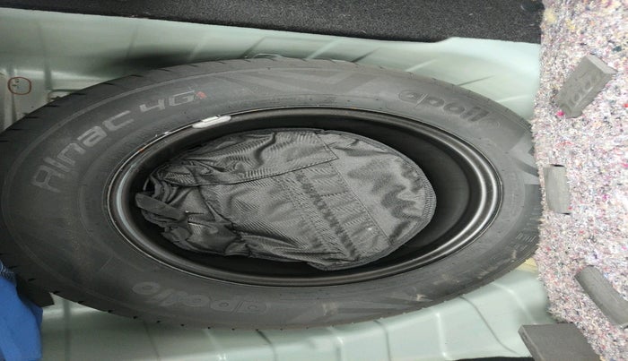 2023 Tata PUNCH ACCOMPLISHED SUNROOF MT, Petrol, Manual, 16,399 km, tyre