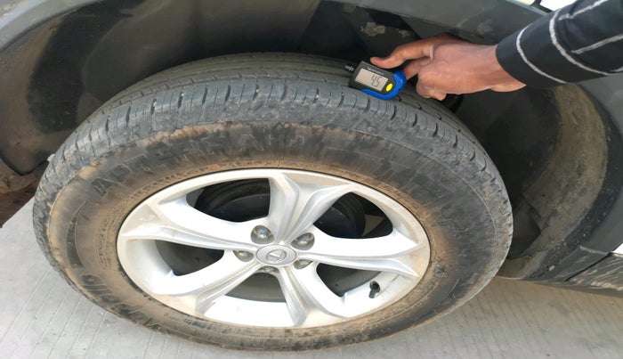 2022 Tata Harrier XT 2.0L KRYOTEC, Diesel, Manual, 52,140 km, tyre