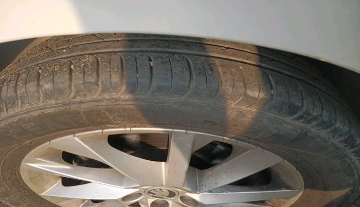 2022 Skoda SLAVIA AMBITION 1.0L TSI MT, Petrol, Manual, 23,157 km, tyre