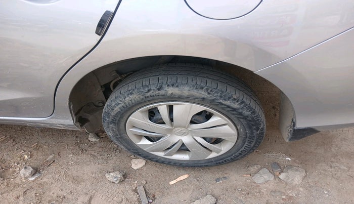 2018 Honda Amaze 1.5L I-DTEC S, Diesel, Manual, 85,790 km, tyre