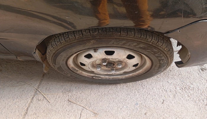 2008 Hyundai Santro Xing GLS LPG, Petrol, Manual, 88,486 km, tyre