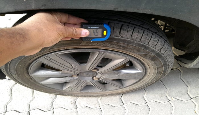 2021 Renault Kwid NEOTECH RXL 0.8, Petrol, Manual, 60,131 km, tyre