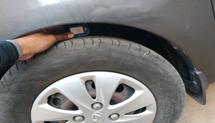 2012 Hyundai i10 MAGNA 1.1, Petrol, Manual, 50,363 km, tyre