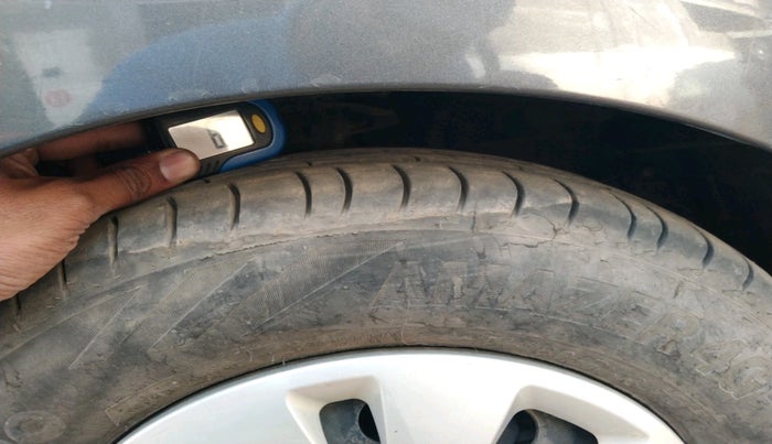 2012 Hyundai i10 MAGNA 1.1, Petrol, Manual, 50,363 km, tyre