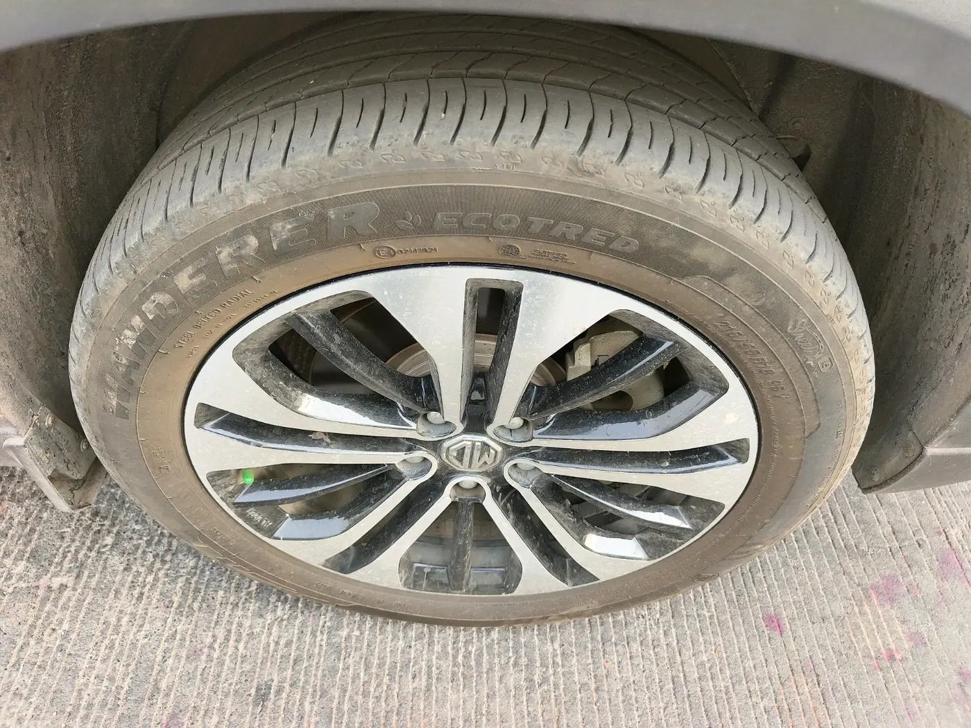 2021 MG HECTOR SHARP 1.5 PETROL CVT, Petrol, Automatic, 56,069 km, tyre