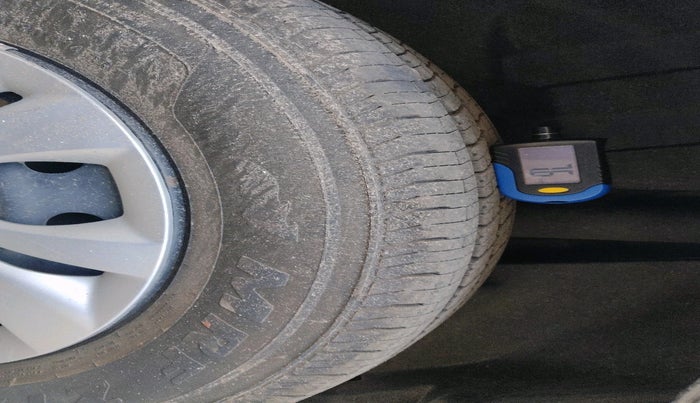 2022 Maruti Swift VXI AMT, Petrol, Automatic, 46,808 km, tyre