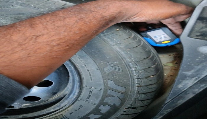 2022 Maruti Swift VXI AMT, Petrol, Automatic, 46,808 km, tyre