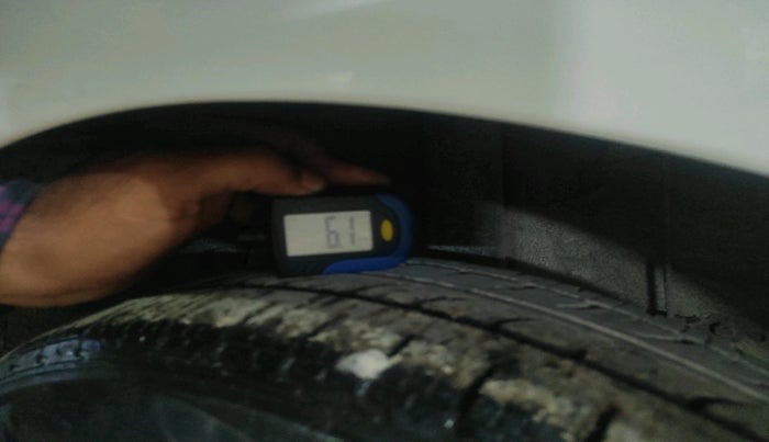 2018 Hyundai Grand i10 SPORTZ 1.2 KAPPA VTVT, CNG, Manual, 26,132 km, tyre