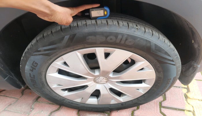 2022 Volkswagen TAIGUN COMFORTLINE 1.0 TSI MT, Petrol, Manual, 26,608 km, tyre