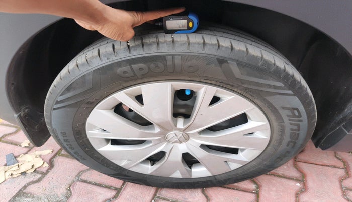 2022 Volkswagen TAIGUN COMFORTLINE 1.0 TSI MT, Petrol, Manual, 26,608 km, tyre