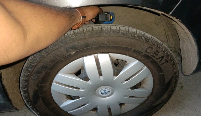 2015 Maruti Alto 800 LXI, Petrol, Manual, 72,611 km, tyre