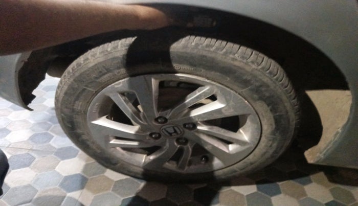 2018 Honda Jazz 1.2L I-VTEC V, Petrol, Manual, 51,333 km, tyre