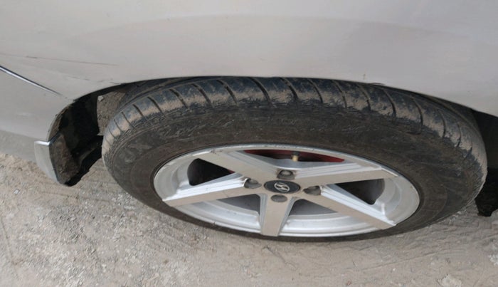 2016 Honda City 1.5L I-DTEC VX, Diesel, Manual, 1,27,029 km, tyre