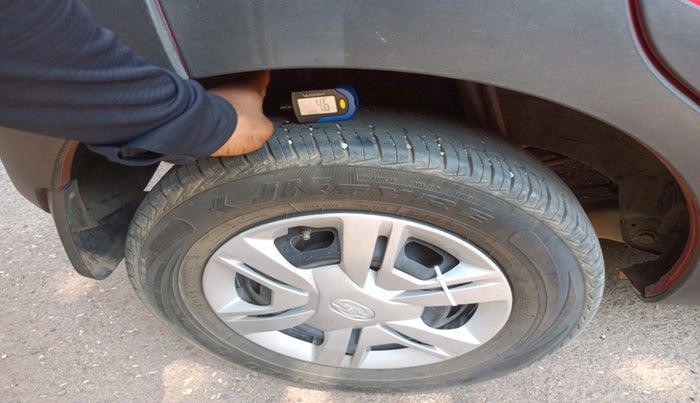 2016 Datsun Go T, Petrol, Manual, 29,183 km, tyre