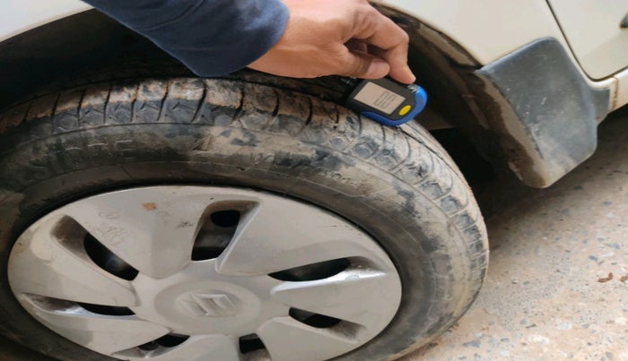 2017 Maruti Celerio VXI, CNG, Manual, 1,87,541 km, tyre