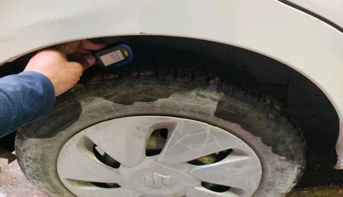 2017 Maruti Celerio VXI, CNG, Manual, 1,87,541 km, tyre