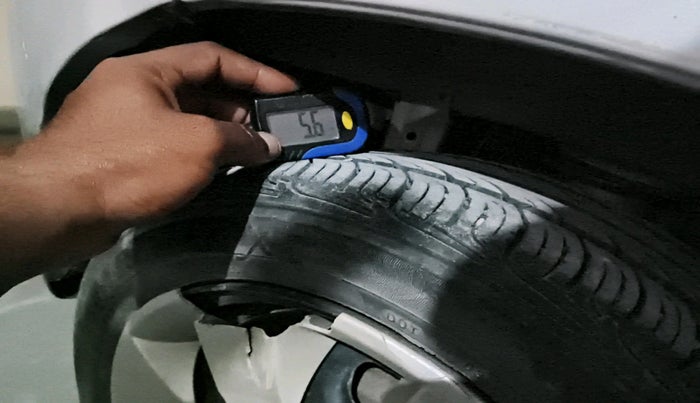 2013 Maruti Alto K10 VXI, Petrol, Manual, 65,343 km, tyre