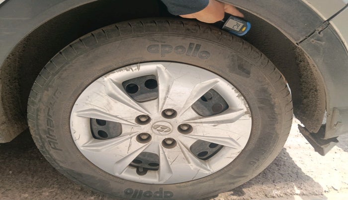 2016 Hyundai Creta S 1.4 DIESEL, Diesel, Manual, 1,29,902 km, tyre