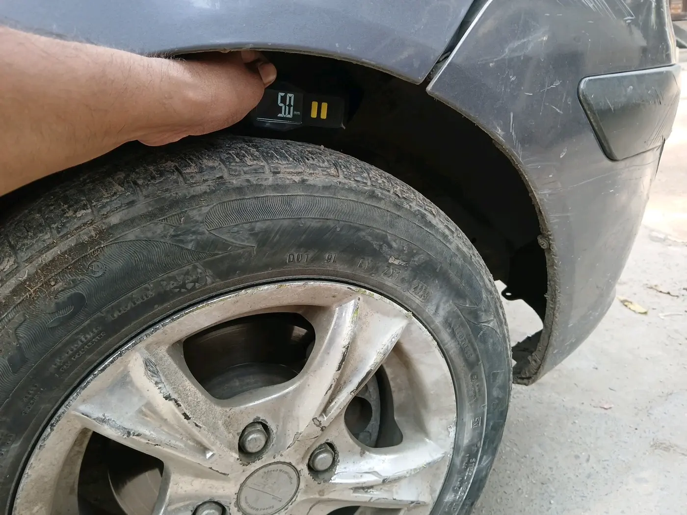2011 Hyundai Santro Xing GL PLUS, Petrol, Manual, 1,62,999 km, tyre