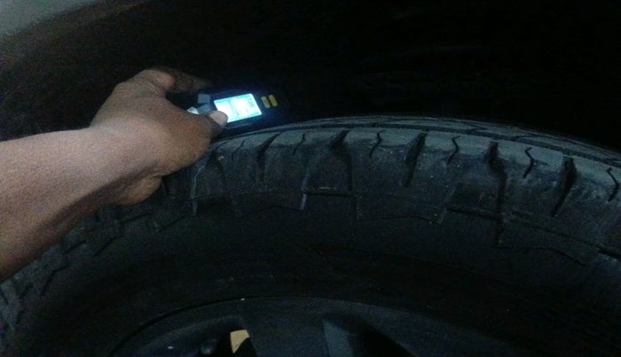 2022 Tata Harrier XTA 2.0L KRYOTEC PLUS, Diesel, Automatic, 96,234 km, tyre