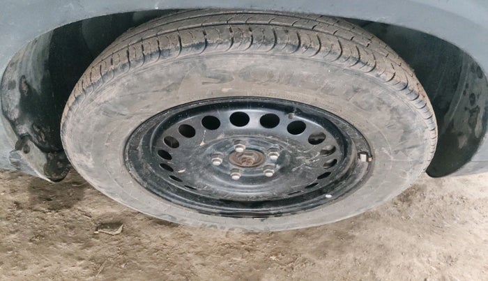 2020 KIA SELTOS HTK PLUS 1.5, Petrol, Manual, 92,832 km, tyre