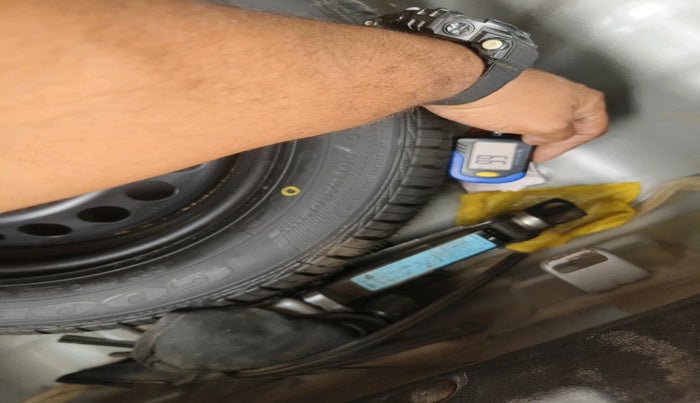 2020 Hyundai Grand i10 MAGNA 1.2 KAPPA VTVT, Petrol, Manual, 1,12,778 km, tyre