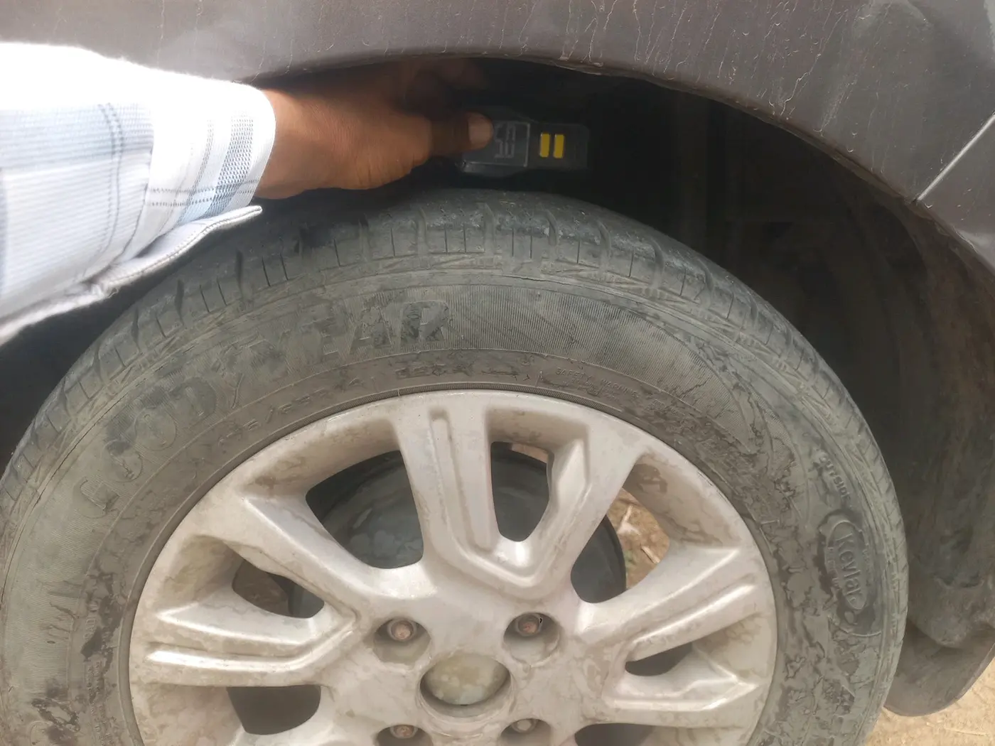 2018 Tata Tiago XZA PETROL, Petrol, Automatic, 46,284 km, tyre