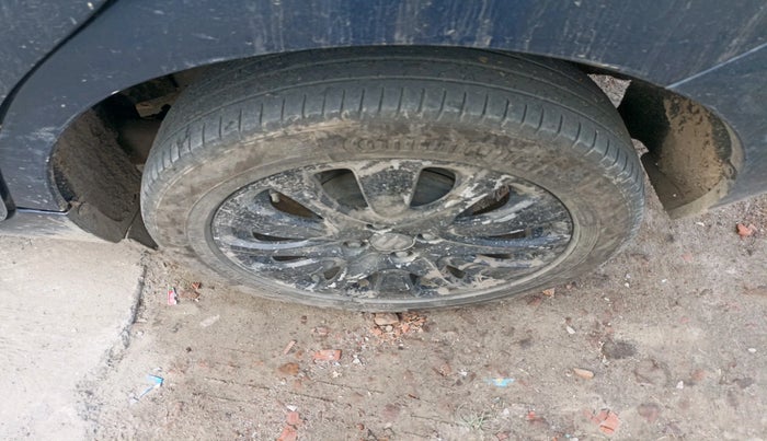 2018 Maruti Baleno ALPHA PETROL 1.2, Petrol, Manual, 2,94,614 km, tyre