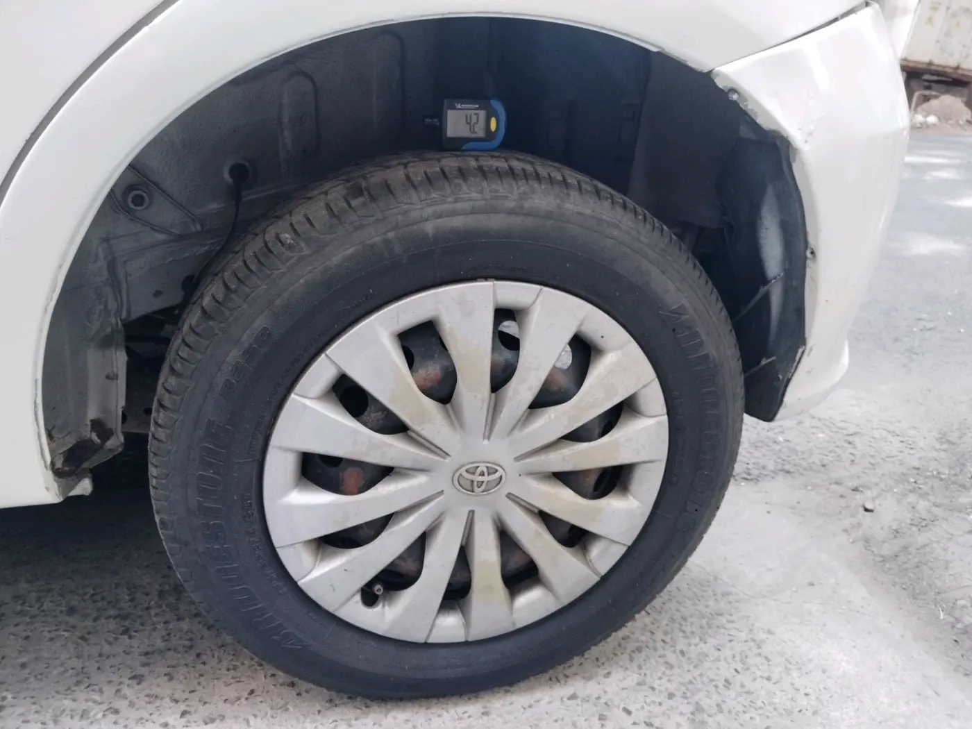2011 Toyota Etios Liva GD, Diesel, Manual, 1,03,771 km, tyre