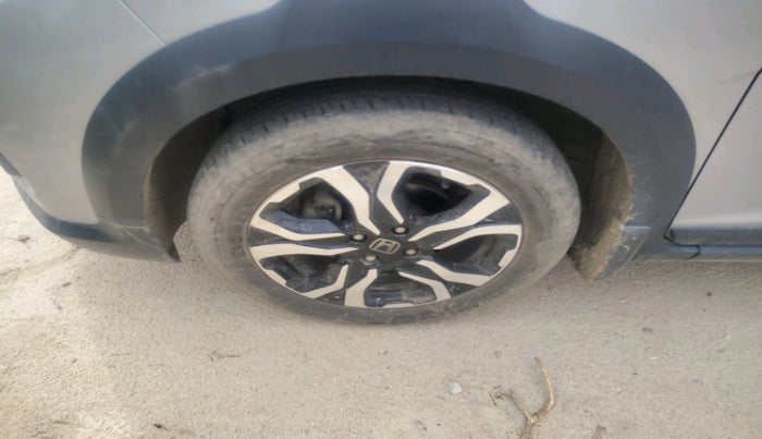 2022 Honda WR-V 1.2L I-VTEC VX MT, Petrol, Manual, 21,938 km, tyre