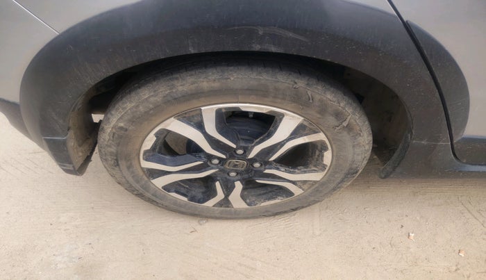 2022 Honda WR-V 1.2L I-VTEC VX MT, Petrol, Manual, 21,938 km, tyre