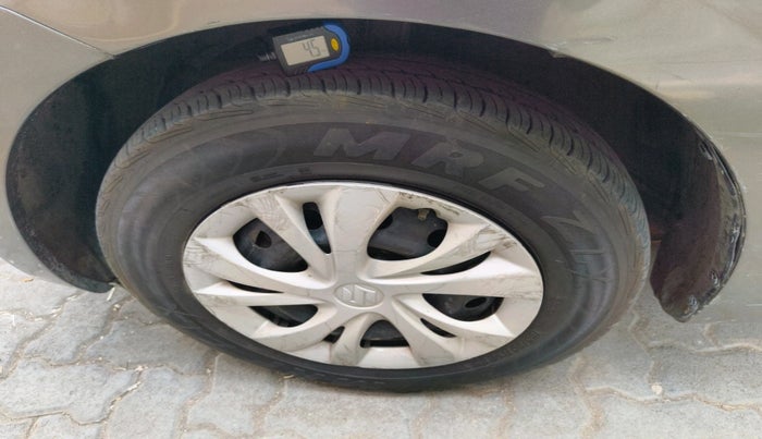 2018 Maruti Swift VDI, Diesel, Manual, 76,800 km, tyre