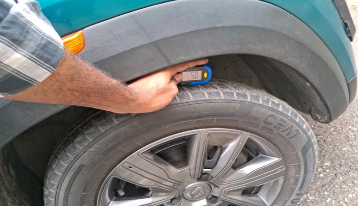 2021 Renault Kwid CLIMBER 1.0 AMT (O), Petrol, Automatic, 25,281 km, tyre