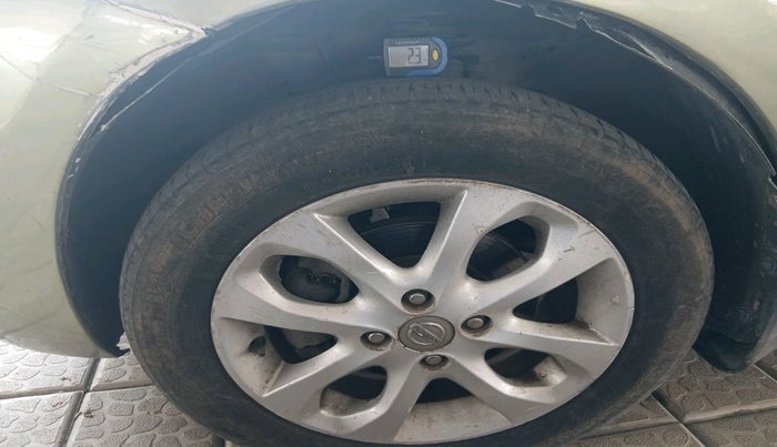 2014 Nissan Micra XV CVT, Petrol, Automatic, 58,486 km, tyre