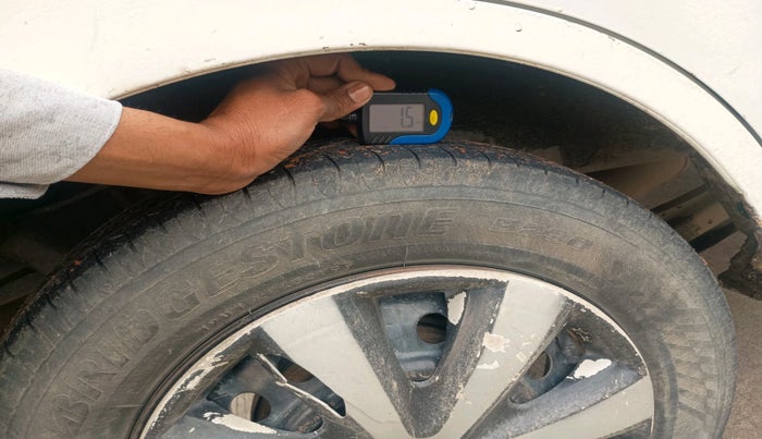 2011 Maruti Wagon R 1.0 VXI, CNG, Manual, 1,08,575 km, tyre