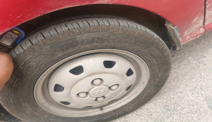 2013 Hyundai Santro Xing GL PLUS, CNG, Manual, 1,39,673 km, tyre