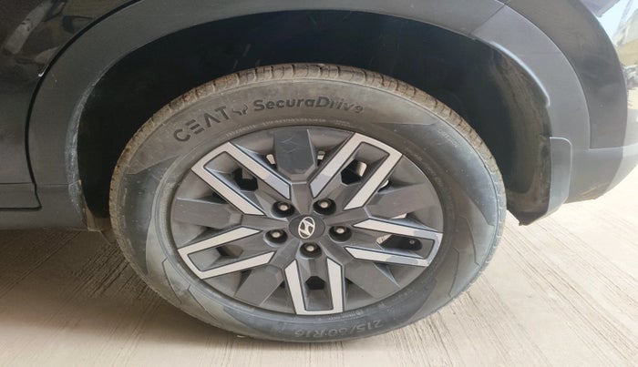 2022 Hyundai VENUE S PLUS 1.5 CRDI, Diesel, Manual, 36,587 km, tyre