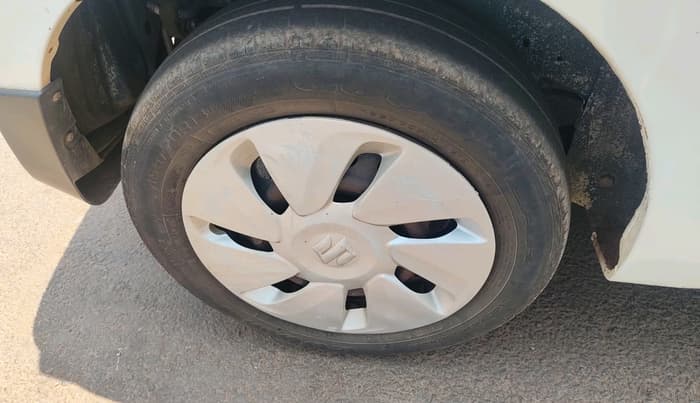 2018 Maruti Celerio ZXI AMT, Petrol, Automatic, 98,565 km, tyre