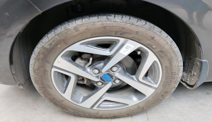 2023 Hyundai AURA SX 1.2 CNG, CNG, Manual, 45,630 km, tyre