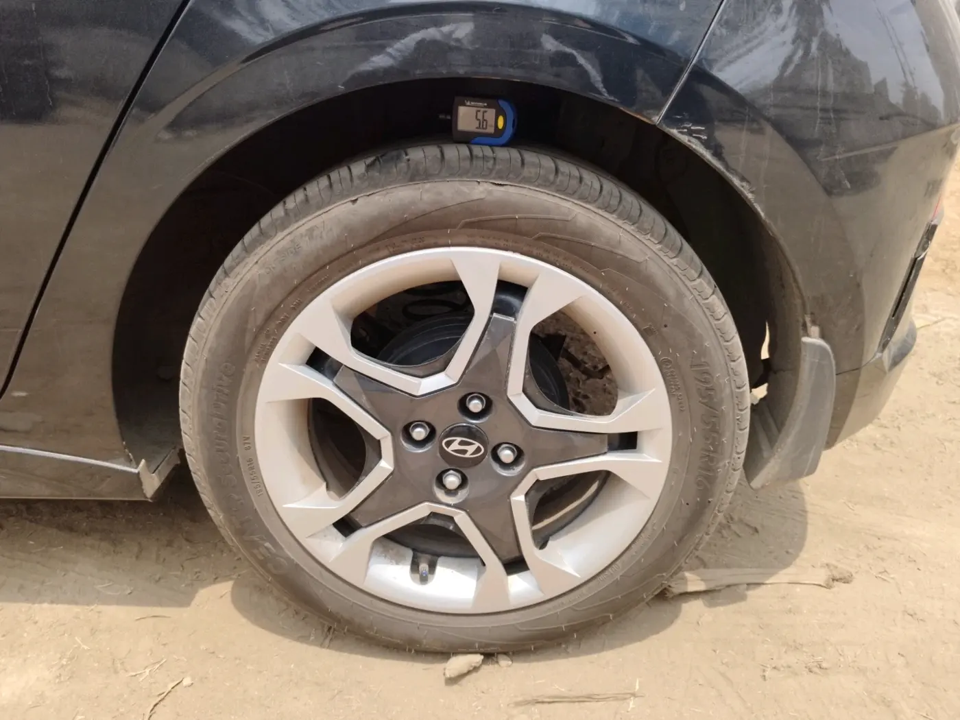 2023 Hyundai NEW I20 SPORTZ 1.2 IVT, Petrol, Automatic, 6,158 km, tyre