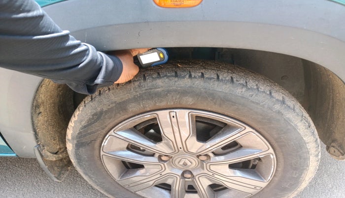 2021 Renault Kwid CLIMBER 1.0 AMT (O), Petrol, Automatic, 32,664 km, tyre