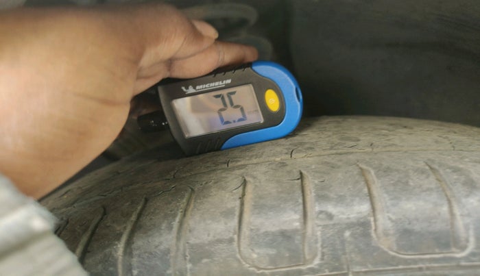 2022 Skoda SLAVIA STYLE 1.0L TSI MT, Petrol, Manual, 1,50,298 km, tyre