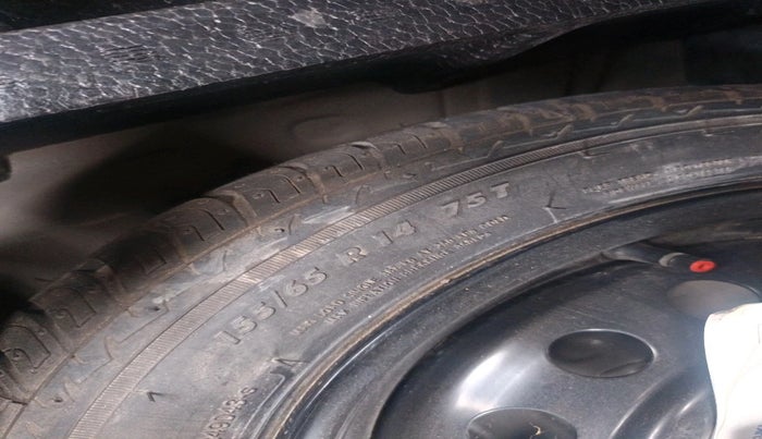 2018 Maruti Wagon R 1.0 VXI, Petrol, Manual, 28,568 km, tyre