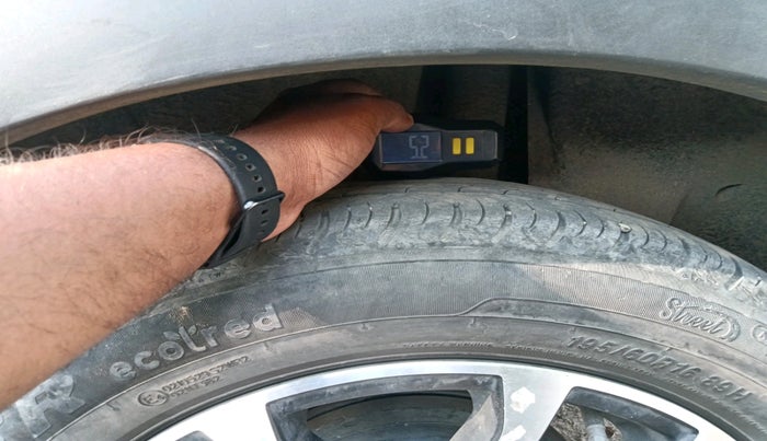 2023 Maruti XL6 ZETA CNG, CNG, Manual, 33,250 km, tyre