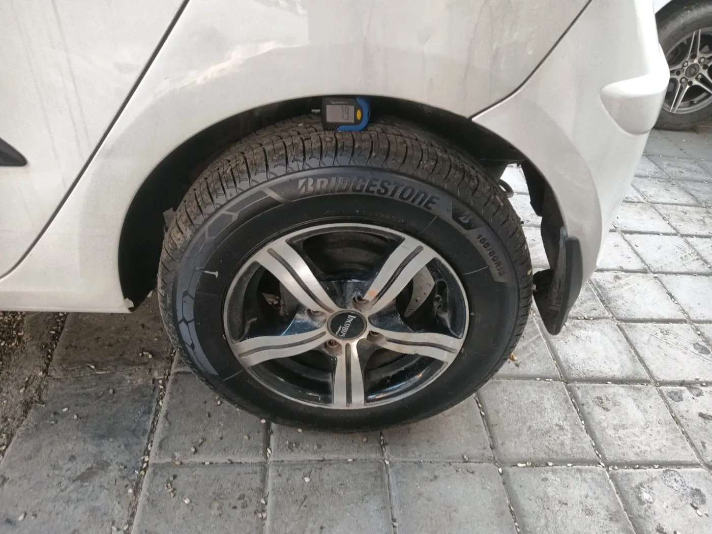 2015 Hyundai i10 MAGNA 1.1, Petrol, Manual, 62,850 km, tyre
