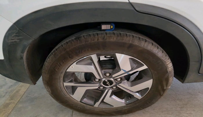 2022 KIA SONET HTX 1.0 IMT, Petrol, Manual, 31,718 km, tyre