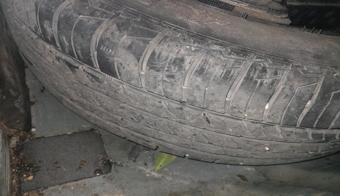 2017 Maruti S Cross ZETA 1.3, Diesel, Manual, 1,23,070 km, tyre