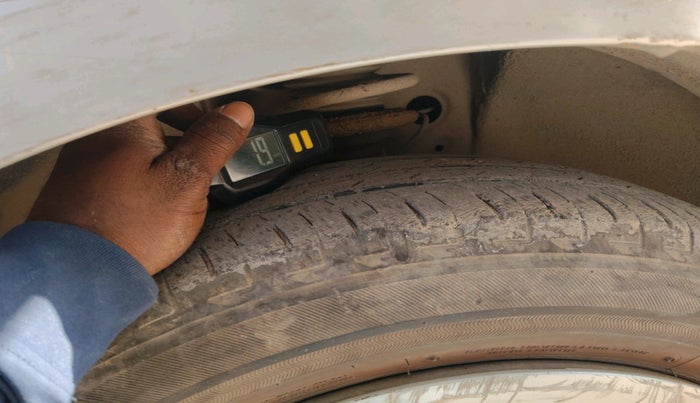 2018 Maruti IGNIS SIGMA 1.2, Petrol, Manual, 41,259 km, tyre