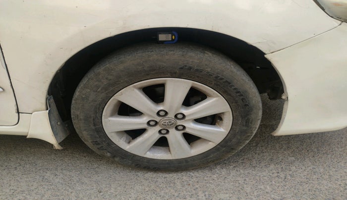 2012 Toyota Corolla Altis G DIESEL, Diesel, Manual, 2,22,979 km, tyre